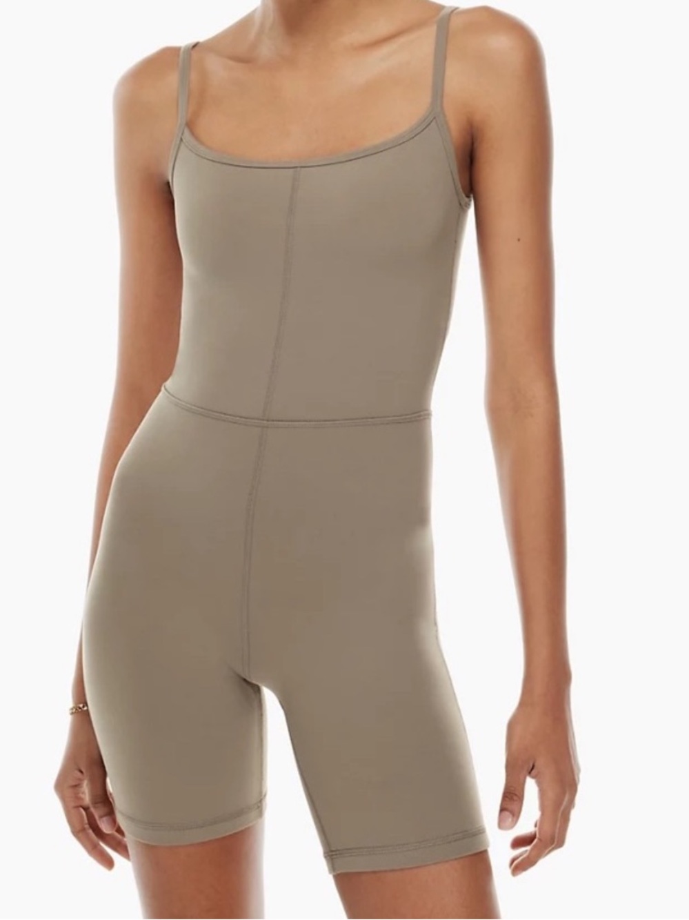 Aritzia Wilfred Free Divinity 7” Romper